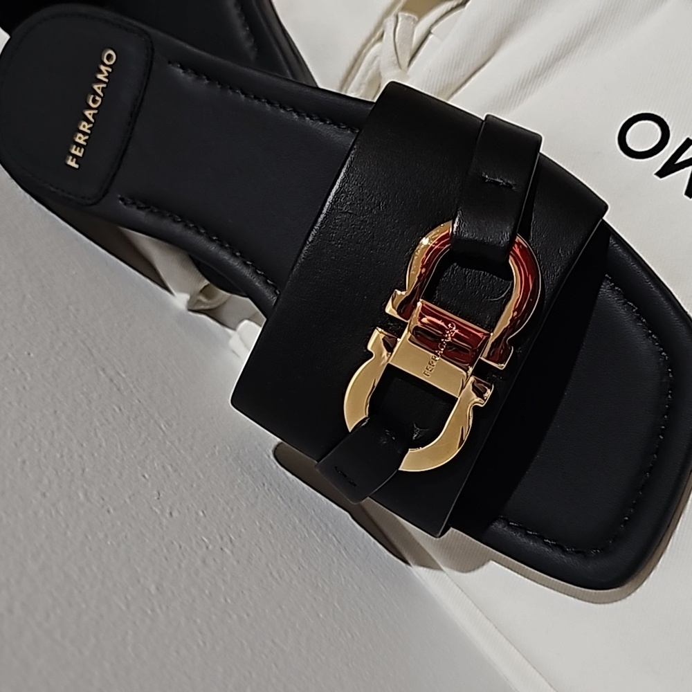 FERRAGAMO LEAH GANCINI SLIDE SANDALS